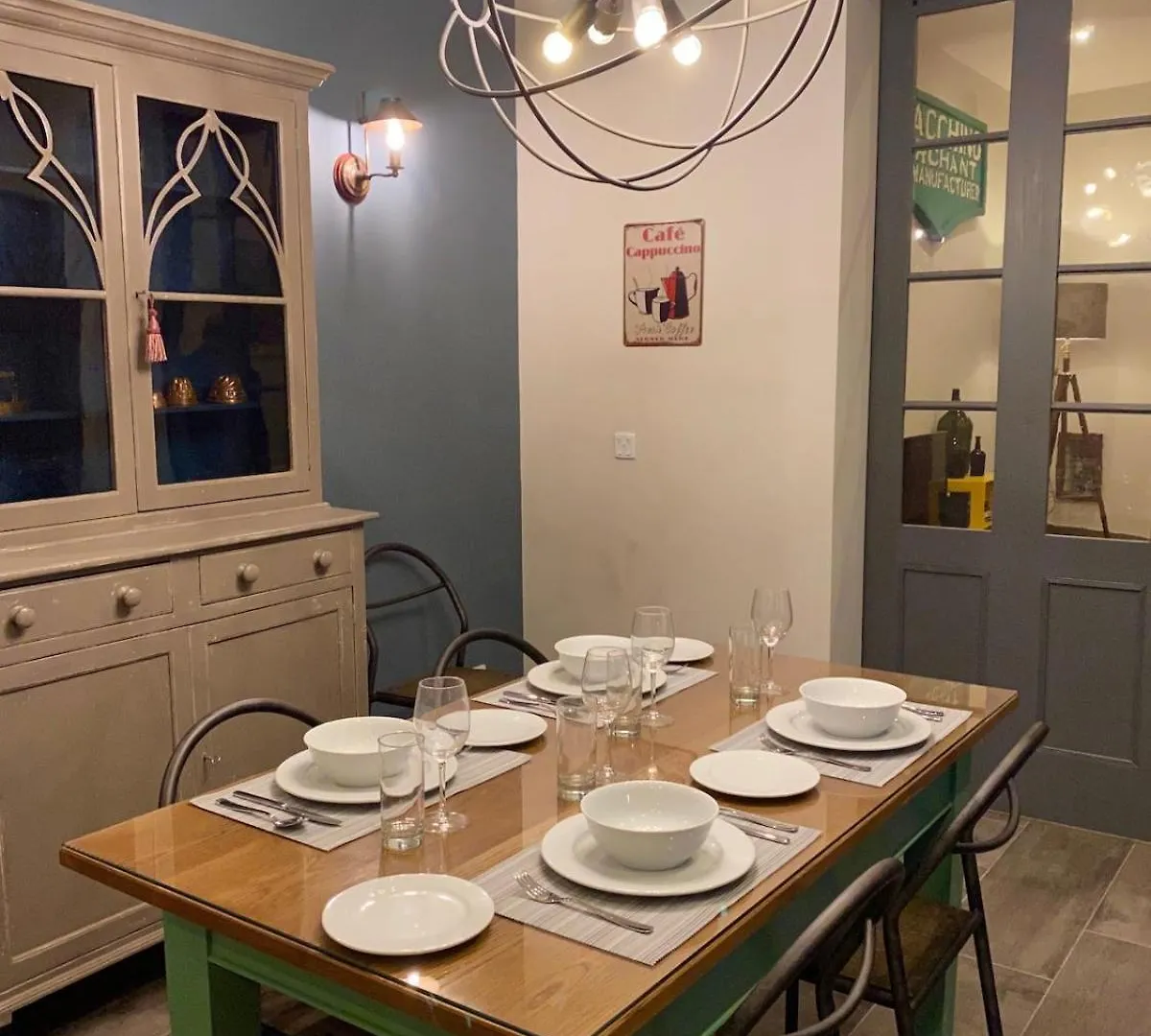 Case de vacanță New Designer Townhouse Central Sliema
